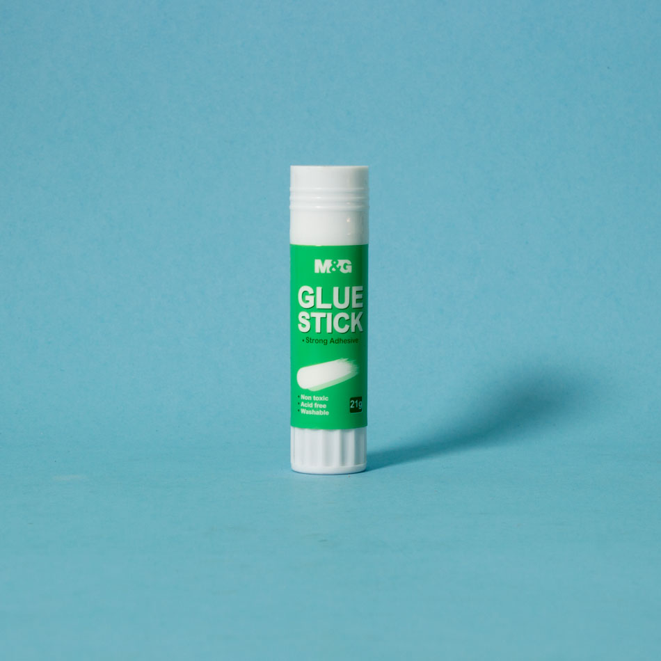 M&G Glue Stick No.713 Alt